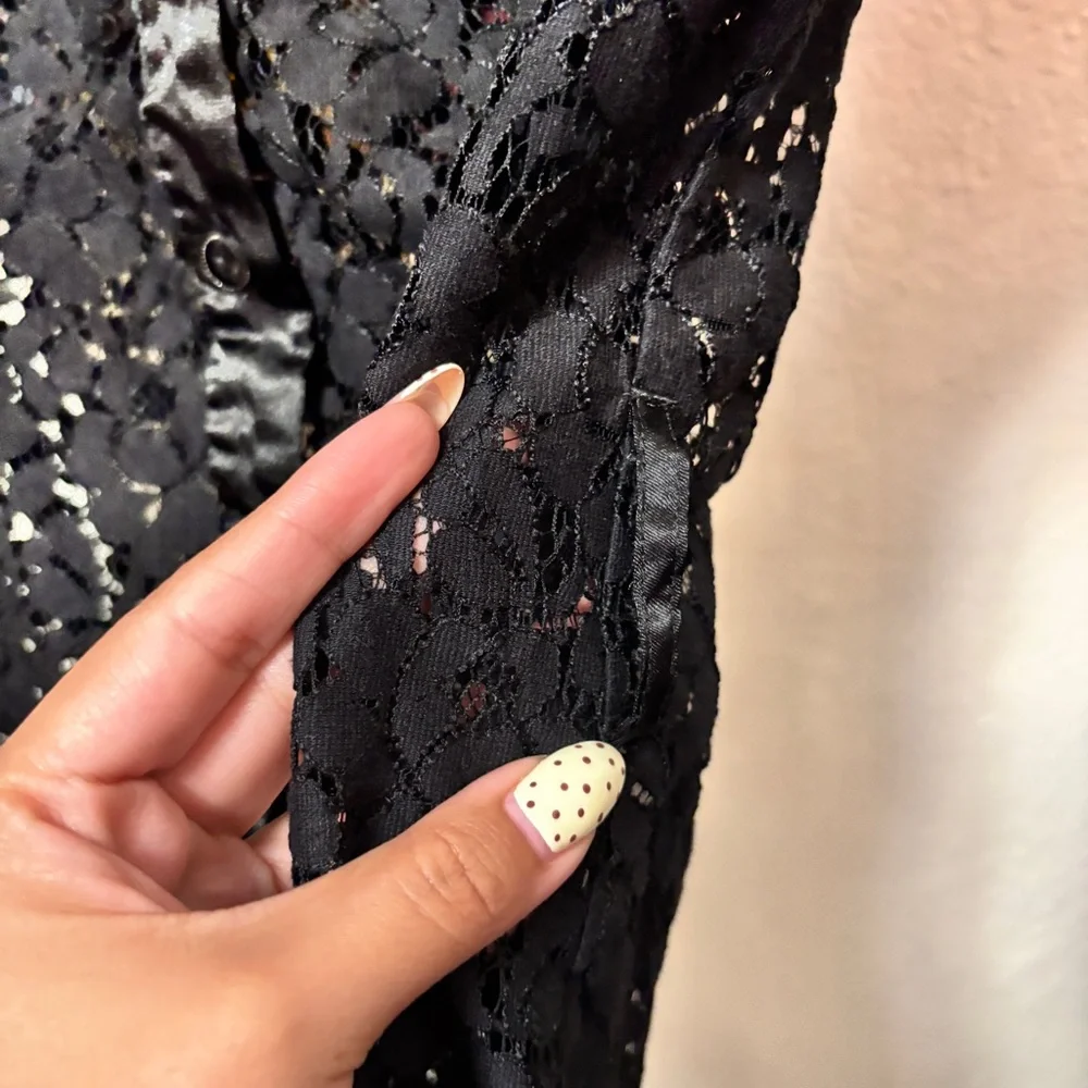 Heart Soul Black Lace Button Up Top Size Large - Picture 3 of 5